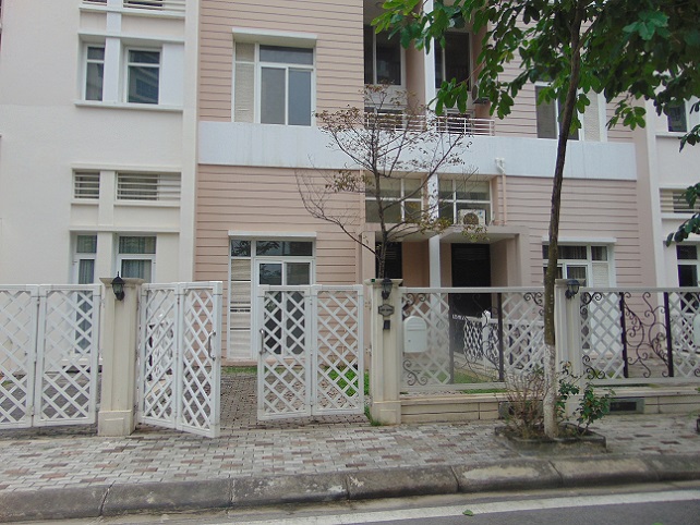 Bán nhà liền kề S 125 m2 x 5 tầng tại Splendora, Bắc An Khánh, Hà Nội.
